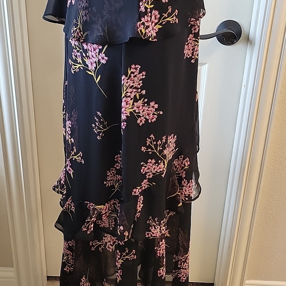 Black And Floral Print Layered Sheer Overlay Maxi Dress - Picture 11 of 16
